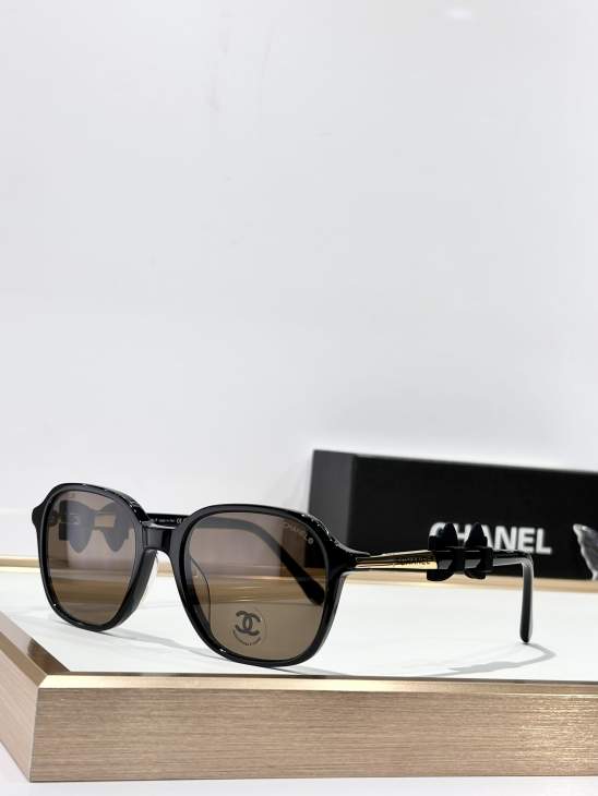Picture of Chanel Sunglasses _SKUfw77366937fw